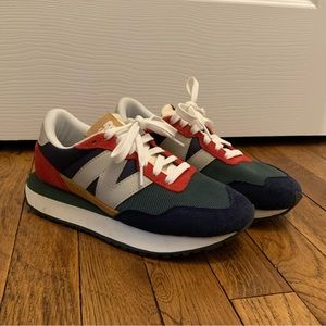 New Balance Colorful 237 Sneaker